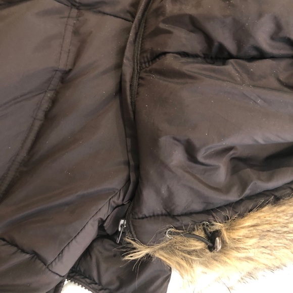 Ladies winter coat - Picture 6 of 8